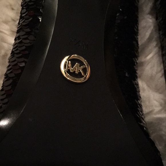 MICHAEL Michael Kors sequined heels❤️❤️ - Picture 6 of 7